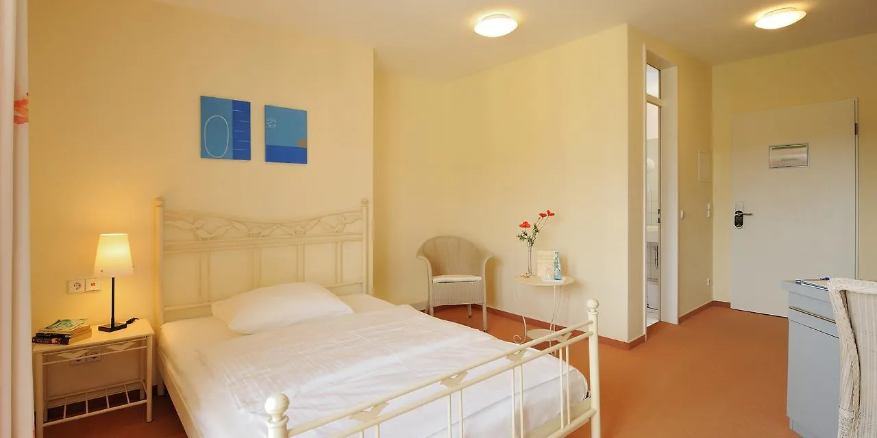 Schlafgut - Hotel im Werkhof Superior Hannover 3*,