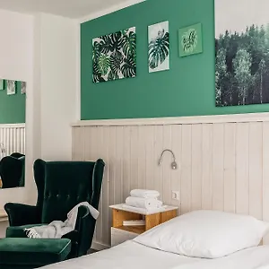 Apartment Centrally Located 2-room